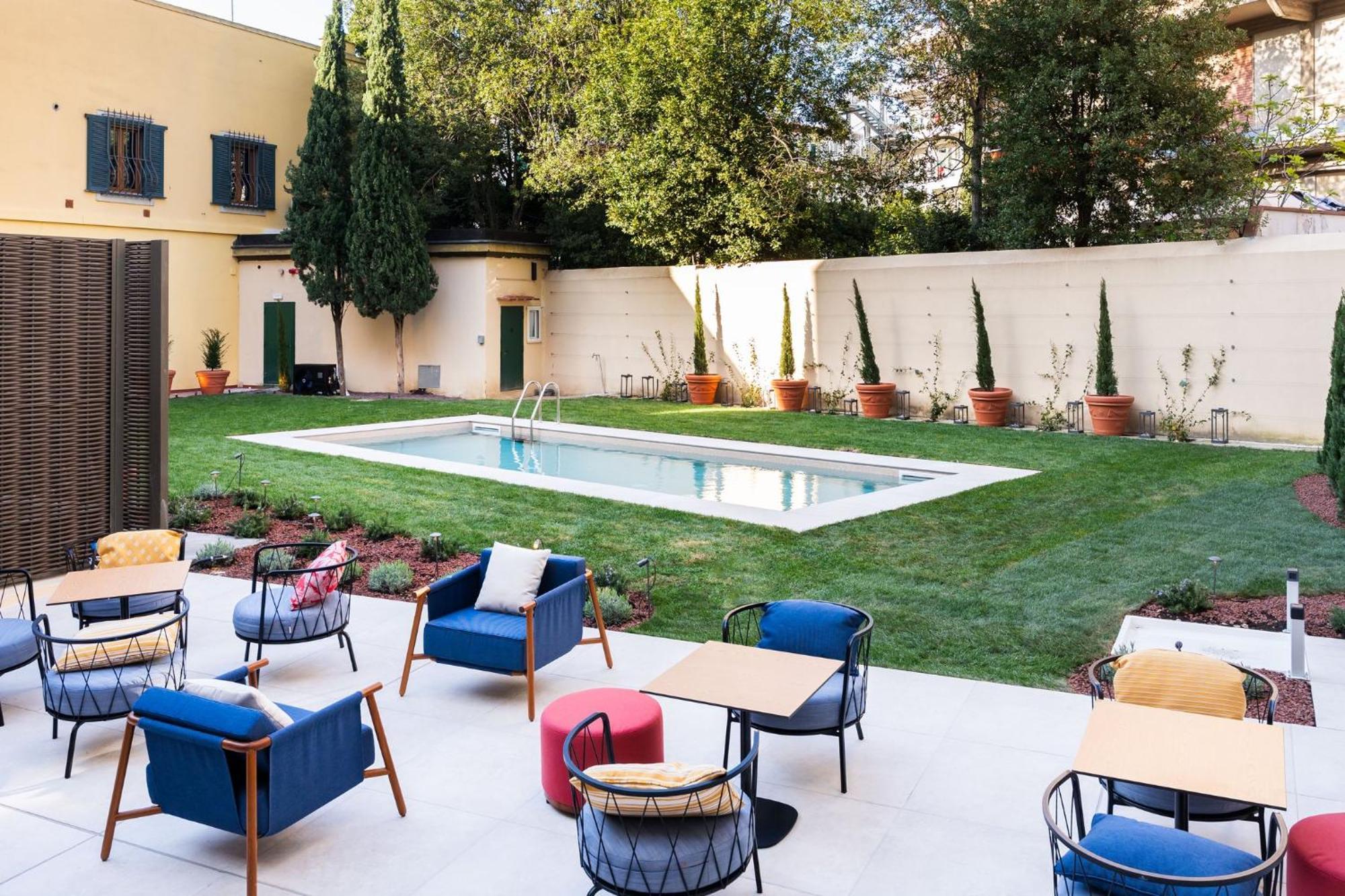 Hotel Indigo Florence By Ihg Exterior photo